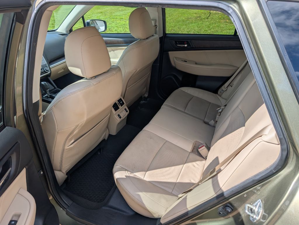 2019 Subaru Outback Limited - Photo 13