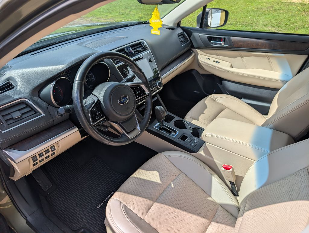 2019 Subaru Outback Limited - Photo 10
